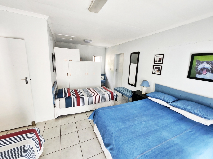 3 Bedroom Property for Sale in Struisbaai Western Cape